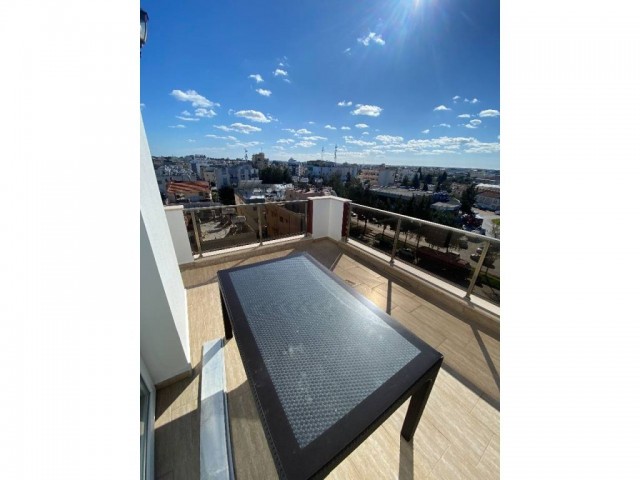 Magusa Merkezde Penthouse