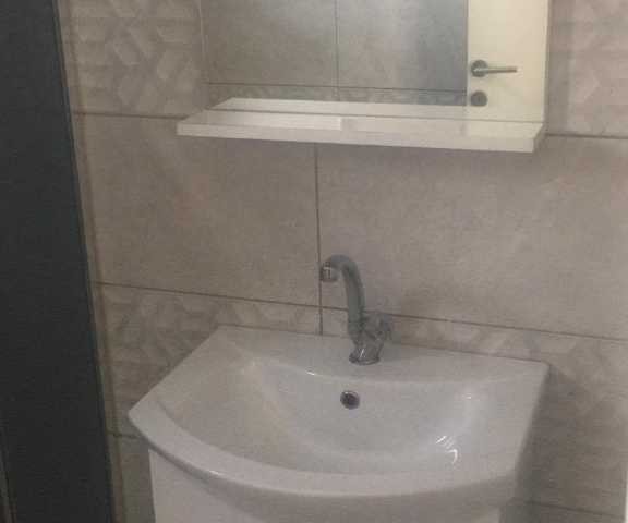 DAÜ YE YAKIN KIRALIK 1+1 FULL ESYALI LUKS DAIRE AILE YASANTISINA UYGUN APARTMAN