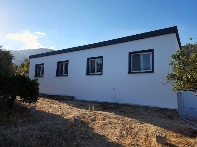 Detached House For Sale in Mallıdağ, Famagusta