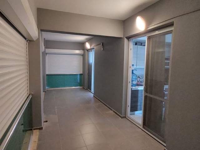 GİRNE MERKEZ DE GENİŞ 1+1 PENTHOUSE 