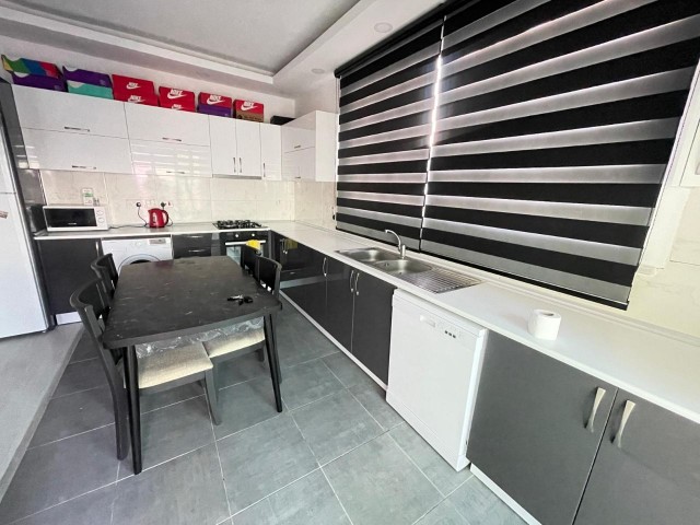 Flat For Sale in Girne Merkez, Kyrenia