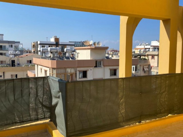 3+1 280m2 penthouse in a perfect location in the center of Famagusta