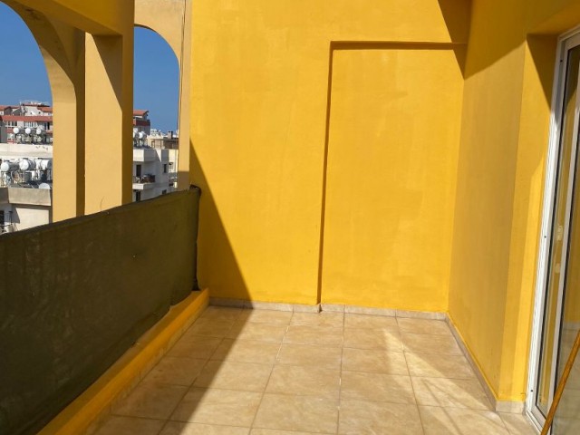 3+1 280m2 penthouse in a perfect location in the center of Famagusta