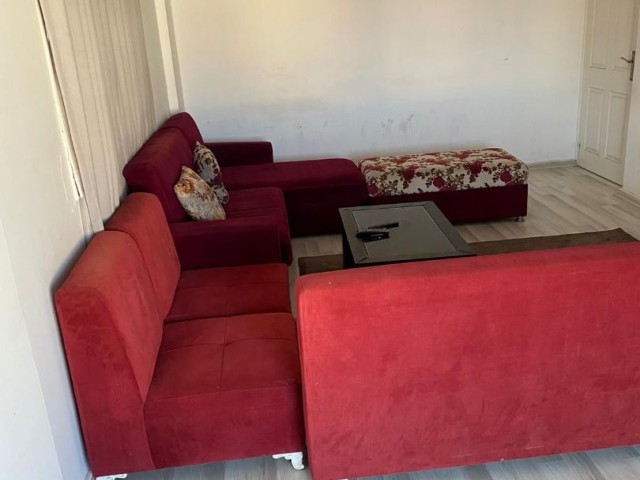 CLOSE TO SALAMIS STREET, FULLY FURNISHED, ULTRA WIDELY SUITABLE FOR FAMILY LIFE 3+1 FLAT