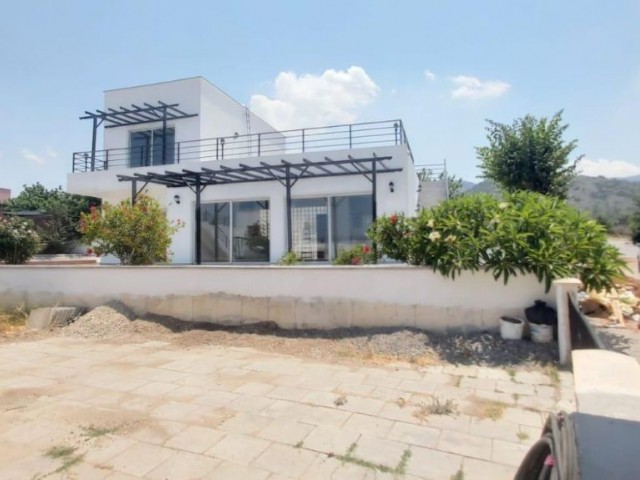 3 bedrooms duplex villa with private pool and garden