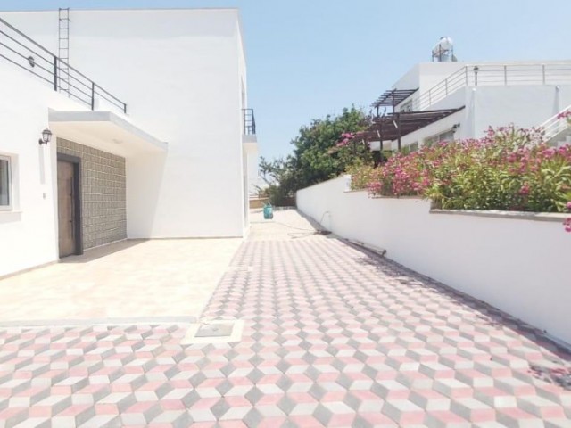 3 bedrooms duplex villa with private pool and garden