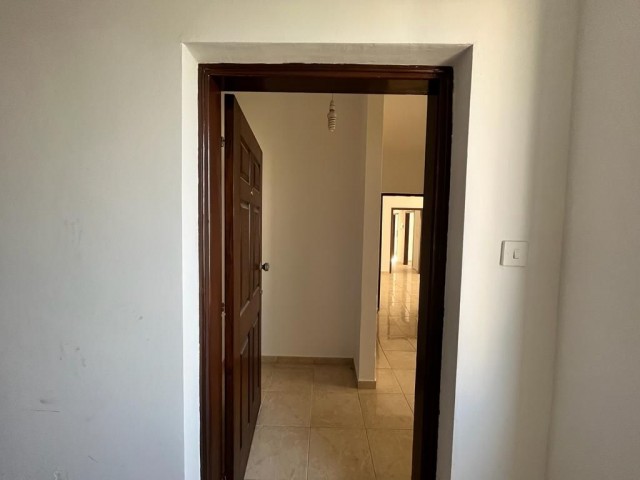 3+1 Flat for Sale in Famagusta, Suitable for an Office on the Street