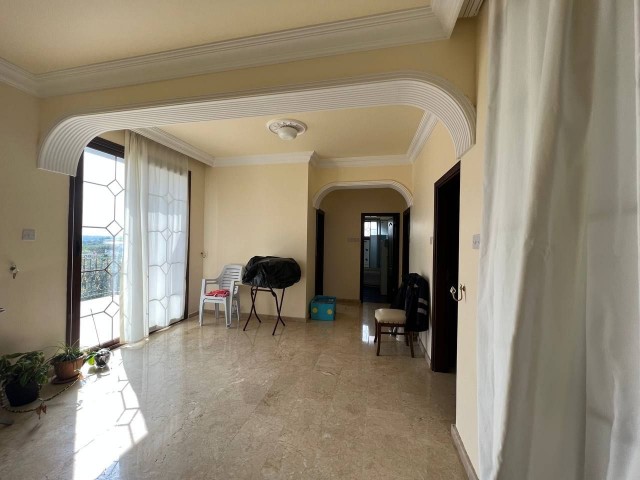 4 bedrooms duplex villa, wonderful view of the sea, garden and nature in quiet and cozy environment.