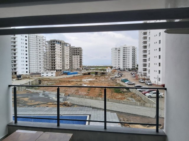 2-Schlafzimmer-Haus Mit Blick Auf Den Pool Und Das Meer