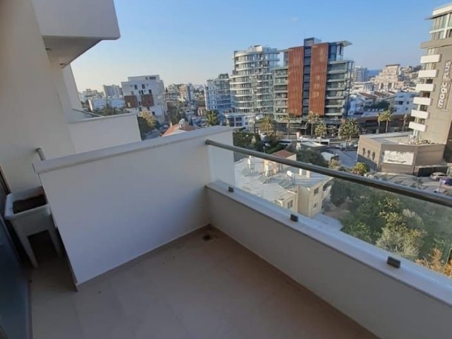 Meerblick Apartment 2+1 in Kyrenia Emtan Tower Centre