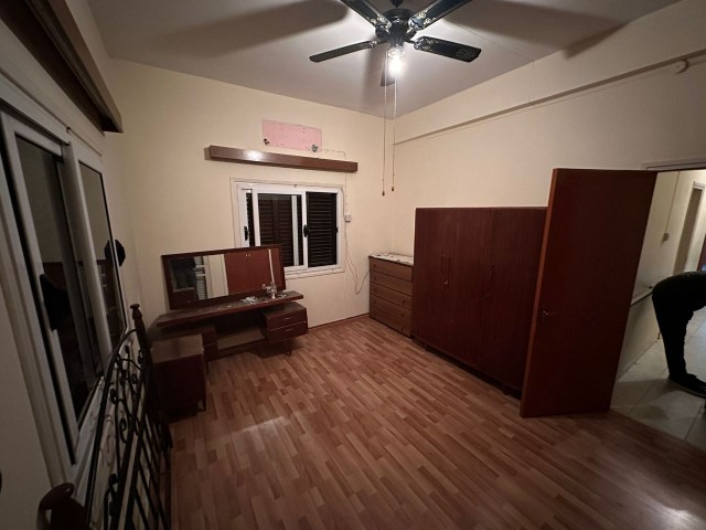 Продажа отдельно стоящего дома с 4 отдельными квартирами в районе Байкала