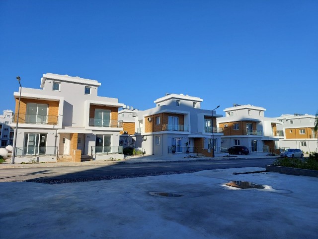 Townhouse 3+1 in Royal Sun Elite, all taxes paid, household appliances, sea view