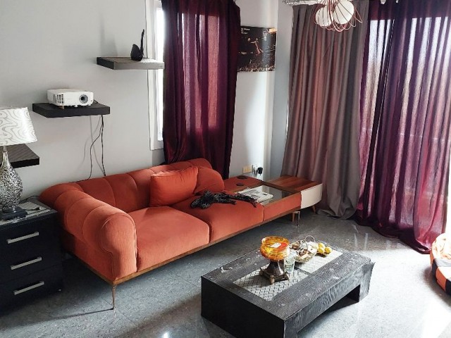 Saklıkent'te 3+2 havuzlu lüks villa, eşyalı, merkezi ısıtmalı, garajlı, çamaşırhaneli