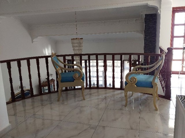 For rent large 4+1 villa by the sea, Bogaz district