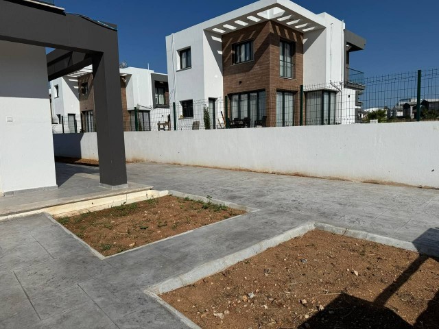 Iskelede satilik duplex villa 3+1