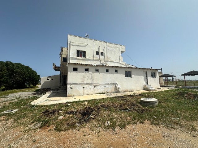 Complete Building For Sale Near Social Housing Project In Derinya Region