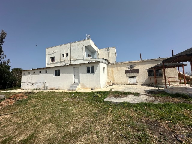 Complete Building For Sale Near Social Housing Project In Derinya Region