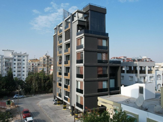 MUHTEŞEM KONUMDA DENİZ MANZARALİ PENTHOUSE 