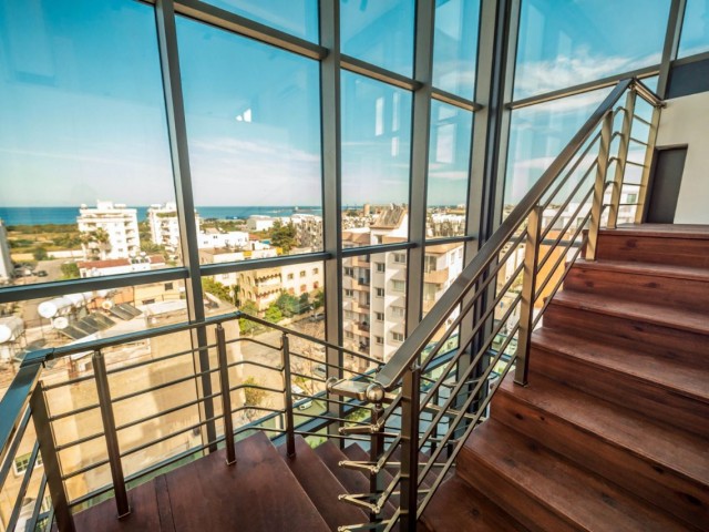 PENTHOUSE WITH SEA VIEW IN A FABULOUS LOCATION