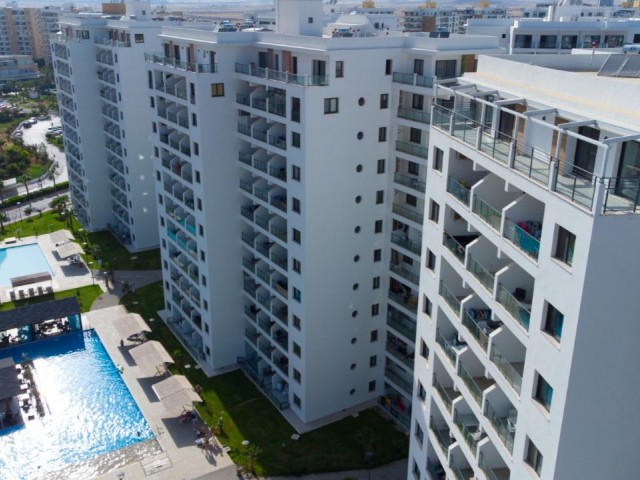 Luxuriöses Penthouse mit Meerblick im Caesar Resort, möbliert, Italius-Block