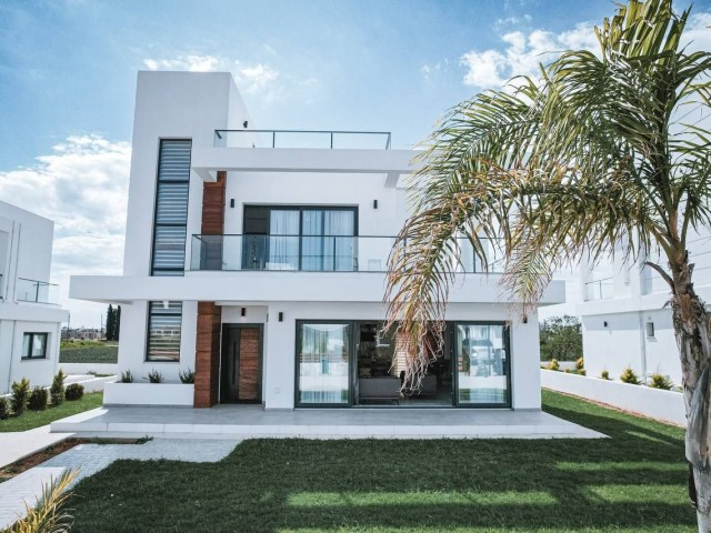 VILLA 3+1 500 METER ZUM MEER, 200 m² geschlossener Bereich. 500 m² GRUNDSTÜCK IN ELITE PRIVATER WOHN