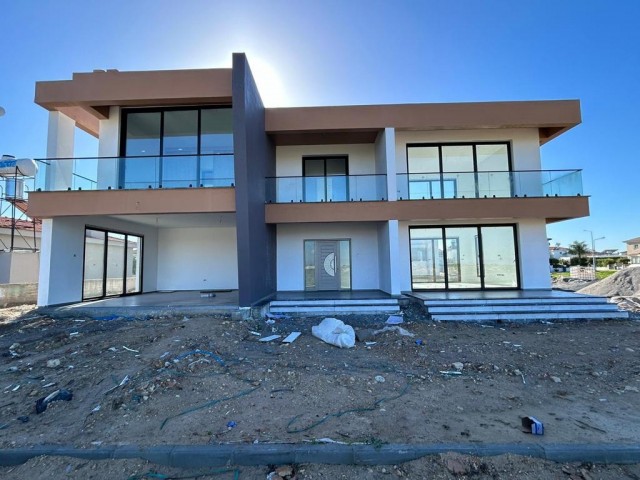 Villa For Sale in Mutluyaka, Famagusta