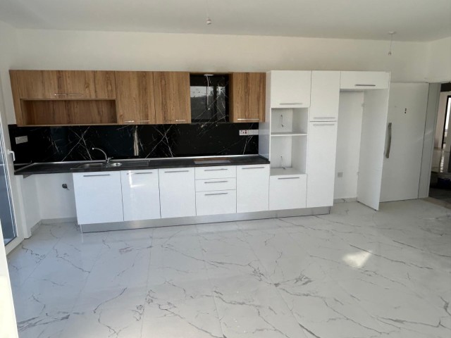 3+1 flat for sale in Famagusta Çanakkale area