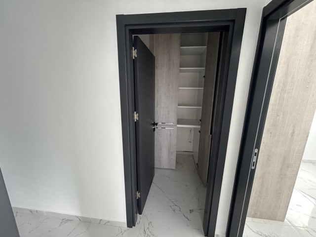 3+1 flat for sale in Famagusta Çanakkale area