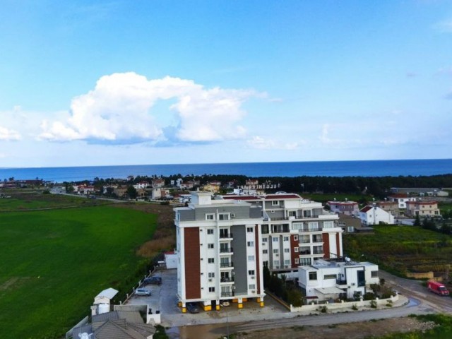 Apartment 2+1 with sea views on Long Beach, furnished, title ready