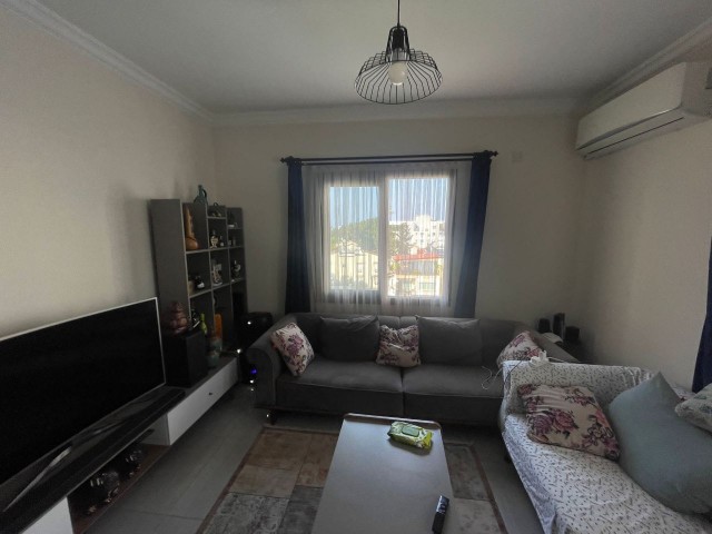 Flat For Sale in Aşağı Girne, Kyrenia