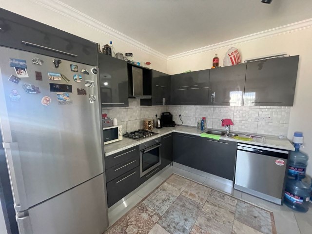 Flat For Sale in Aşağı Girne, Kyrenia