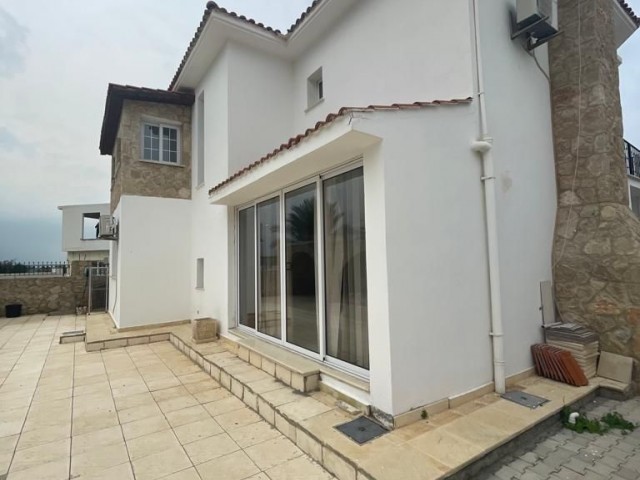 Villa To Rent in Çatalköy, Kyrenia