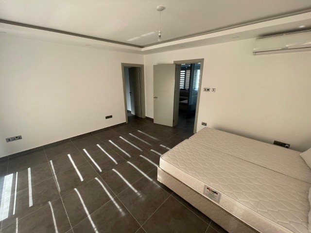 LUXURIOUS PENTHOUSE 3+1 FLAT IN NEW PORT AREA