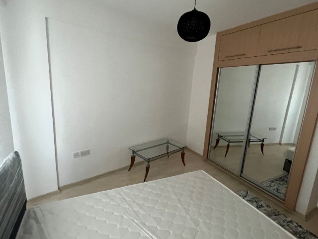 GİRNE MERKEZDE FUL EŞYALI 2+1 DAİRE