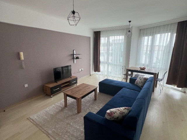 GİRNE MERKEZDE FUL EŞYALI 2+1 DAİRE