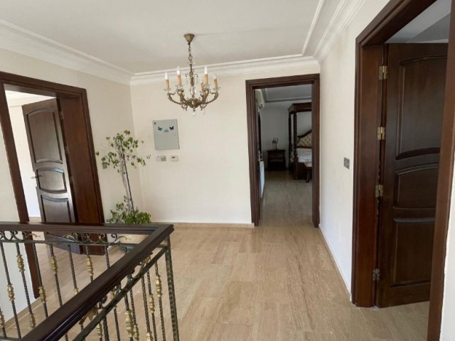 Saken Özel Villa Girne Edremit  (min.3 gün) / Saken Private Villa Kyrenia Edremit / (4+1)