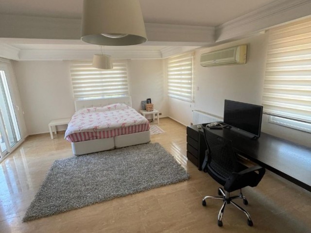 Saken Özel Villa Girne Edremit  / Saken Private Villa Kyrenia Edremit / (4+1)