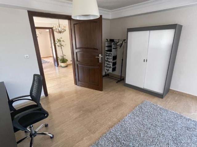 Saken Özel Villa Girne Edremit  / Saken Private Villa Kyrenia Edremit / (4+1)