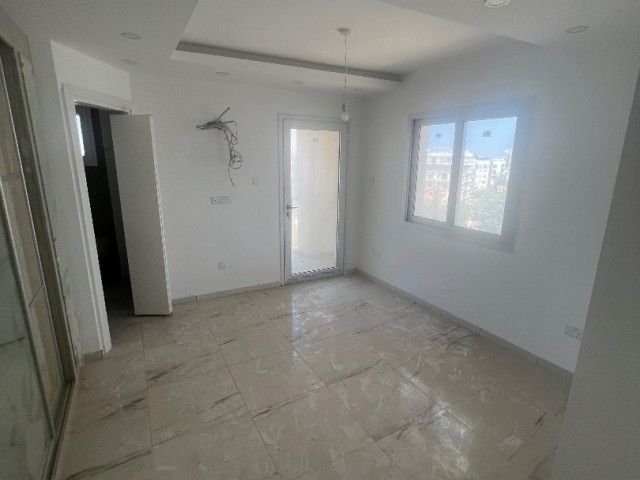 3+1 LUXURIOUS FLAT WITH MOUNTAIN AND SEA VIEW IN KYRENIA CENTER