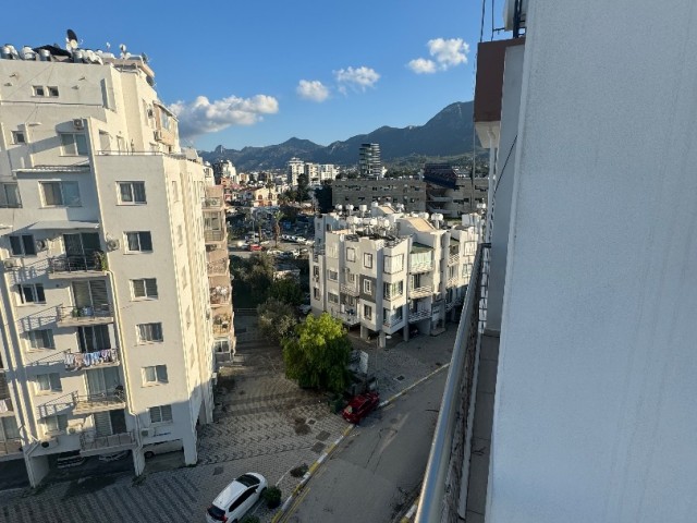 Penthouse 2+1 zum Verkauf in Kyrenia