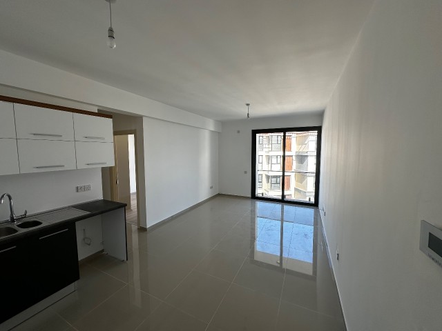 2+1 FLAT WITH OFFICE PERMIT IN KYRENIA CENTER