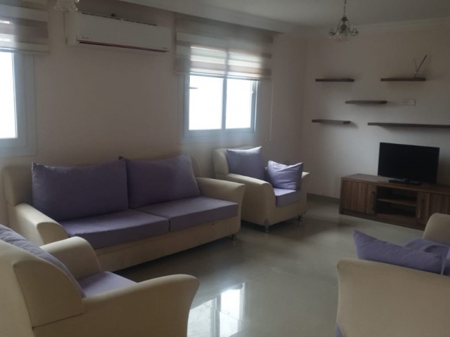 KYRENIA 2+1 For Rent Karaoglanoglu