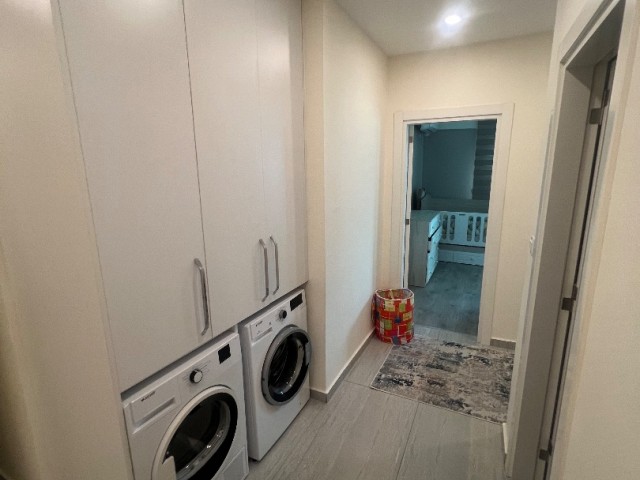 YENİ LİMAN BÖLGESİNDE LÜKS PENTHOUSE DAİRE