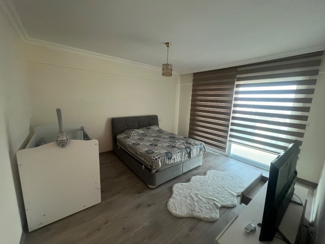 YENİ LİMAN BÖLGESİNDE LÜKS PENTHOUSE DAİRE