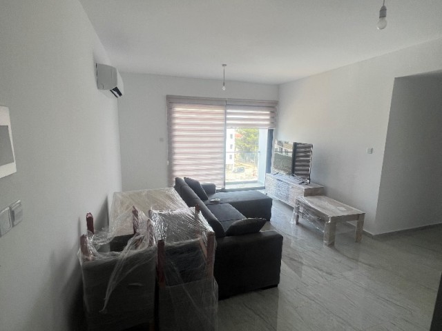 2+1 NEW FLAT WITH MASTER BATHROOM IN THE RIGHT CENTER OF GIRNE