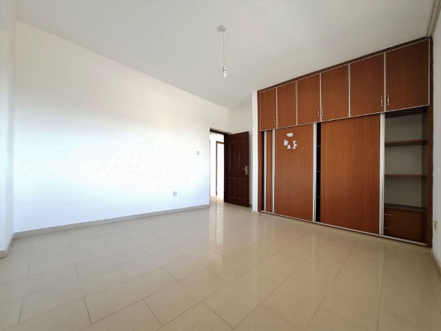 3 bedroom apartment for rent in Nicosia, Kucuk Kaymakli