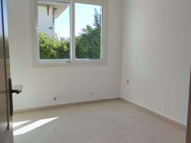 3+1 Wohnung Zu Verkaufen In Nikosia Kermiya ** 