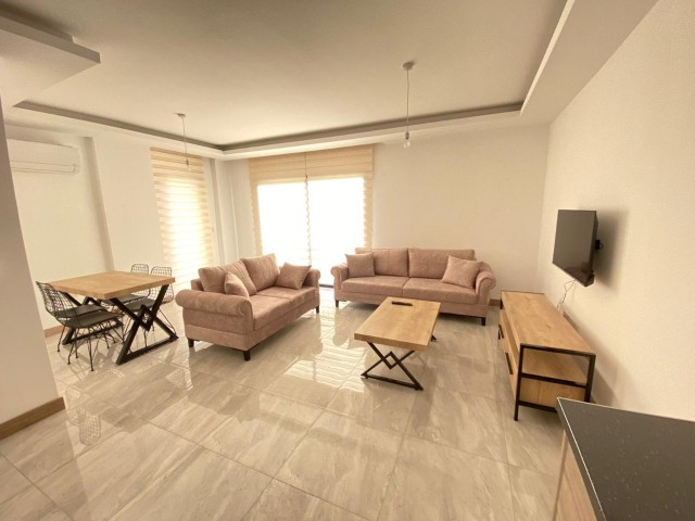 2+1 WOHNUNG ZU VERMIETEN IN ZYPERN KYRENIA ZENTRUM ** 