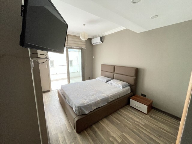 KIBRIS GİRNE MERKEZDE 3+1 SATILIK PENTHOUSE