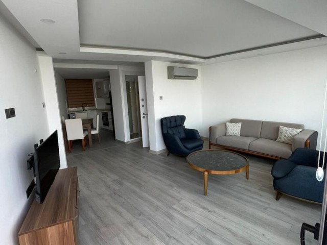 2+1 WOHNUNG ZU VERMIETEN IN ZYPERN KYRENIA ZENTRUM ** 